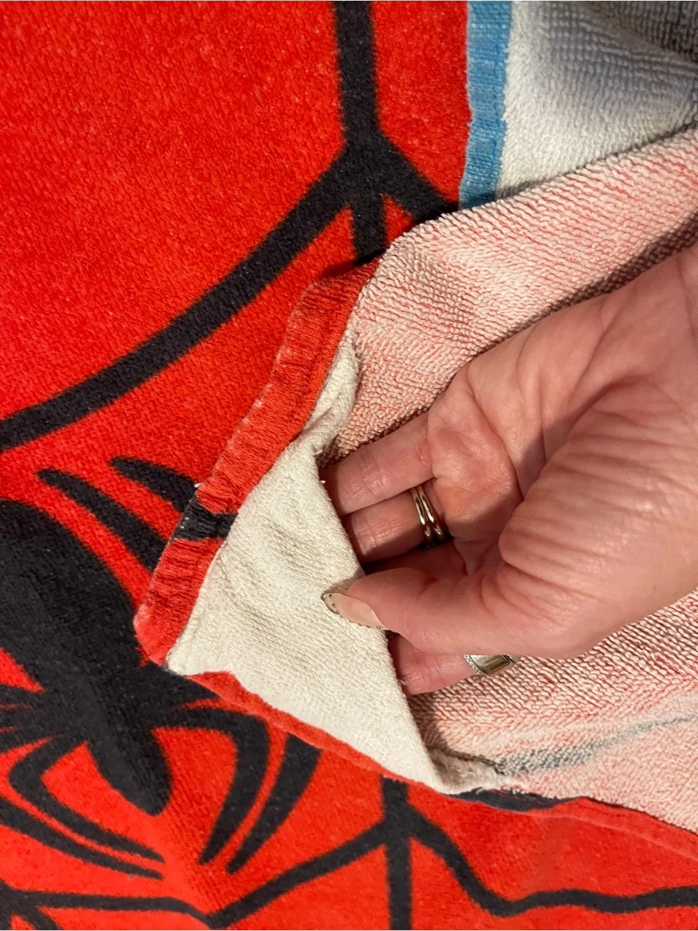 Marvel Spider-Man Hooded Towel